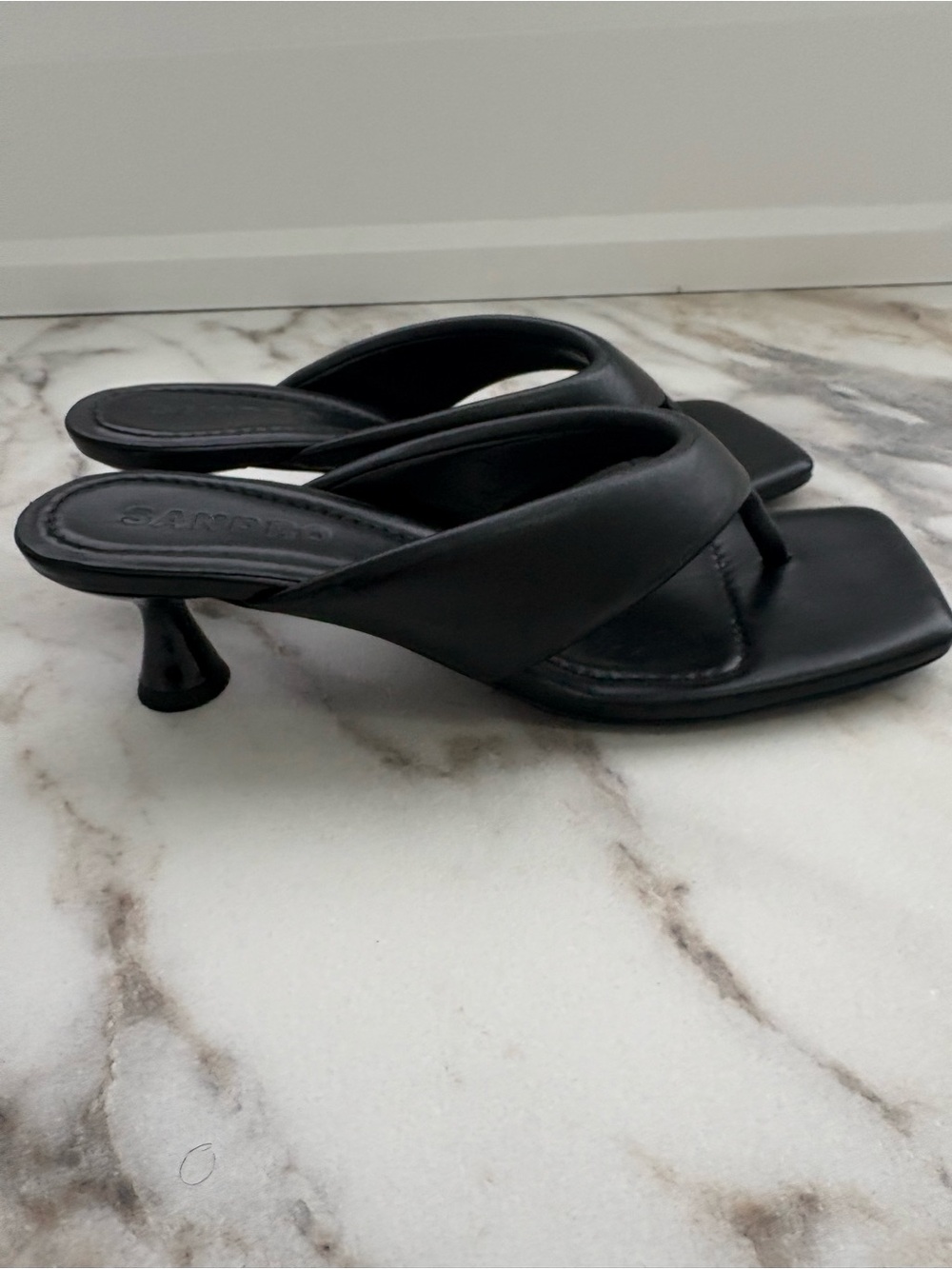 Sandro Black Leather Thong Heeled Sandals Size 40 - Picture 9 of 13